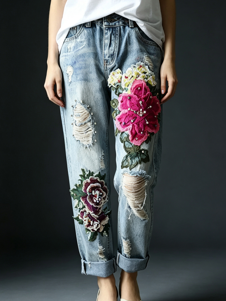 Embroidery Effect - Damen Vintage Distressed Jeans mit 3D-Blumenstickerei,