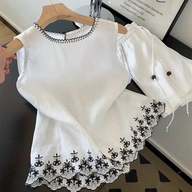 Einfacher alter Geldstil aus B – Embroidery Class Bewertung und Preis
