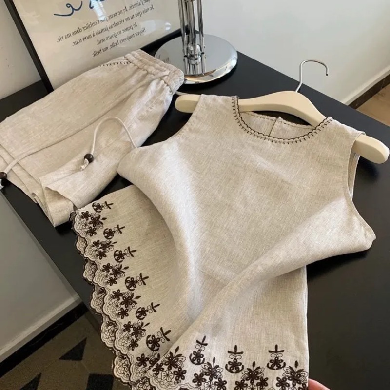 Einfacher alter Geldstil aus B – Embroidery Class Bewertung und Preis