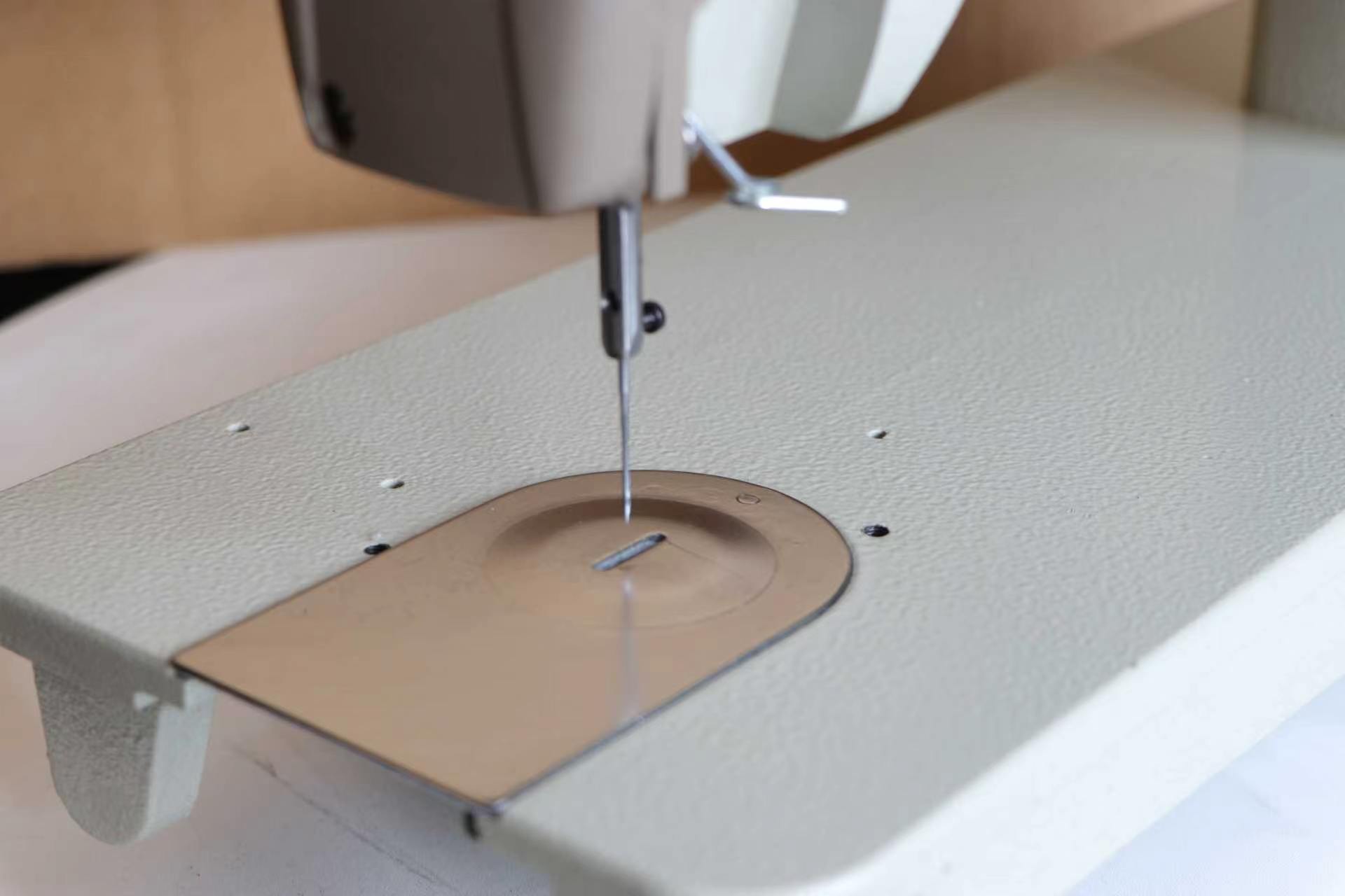MC 271 Flachbett-Einzelnadel-Z – Embroidery Zig Zag Stitch Bewertung und Preis