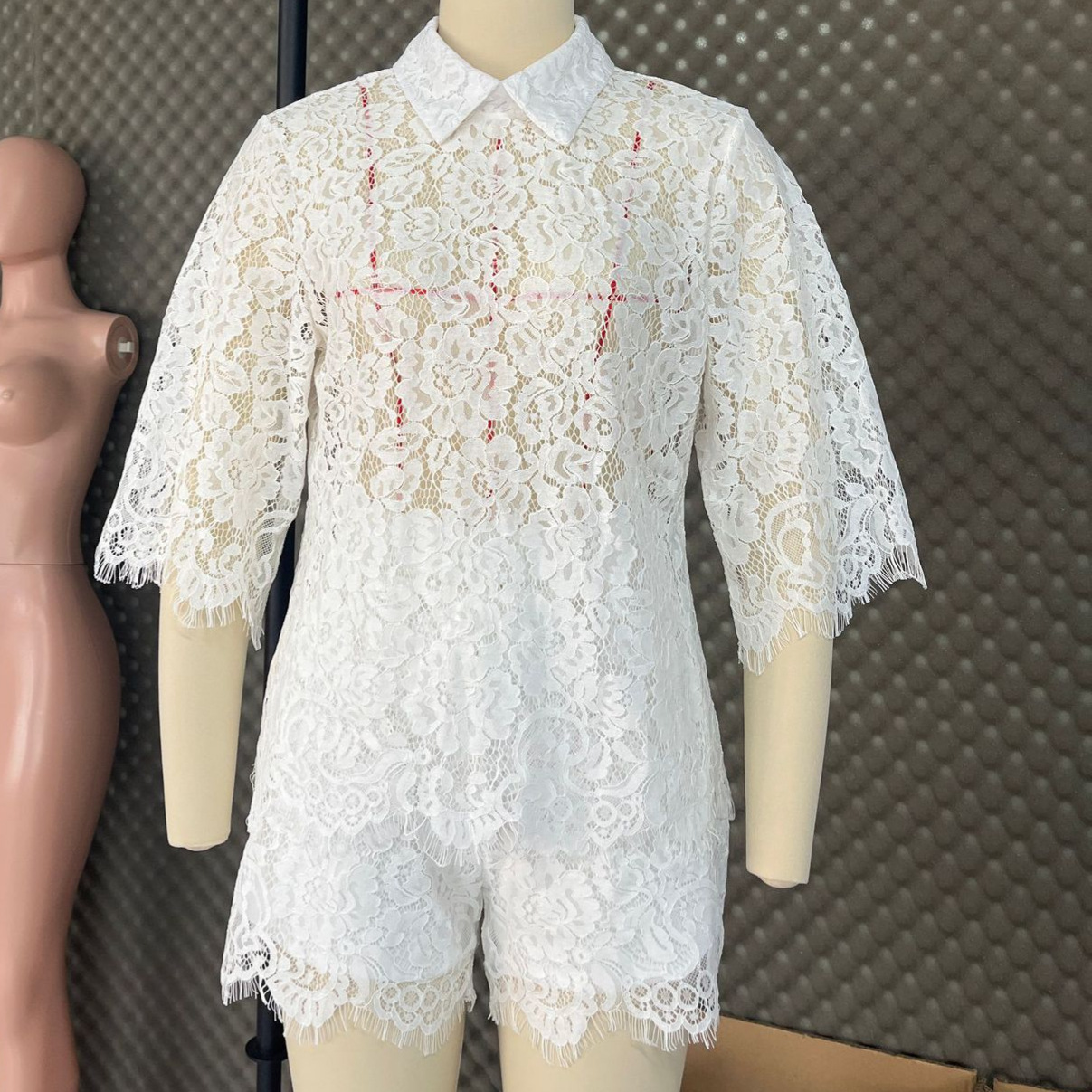 Sexy Spitzen-Stickerei-Shorts- – Embroidery Class Bewertung und Preis